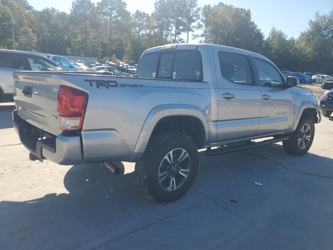 TOYOTA TACOMA DOUBLE CAB