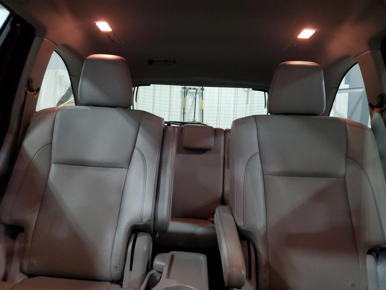 TOYOTA HIGHLANDER LIMITED