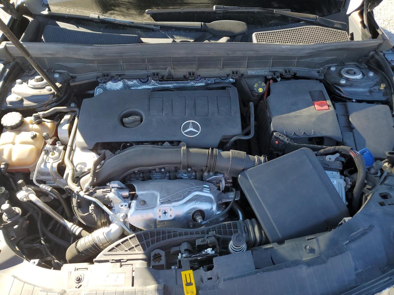 MERCEDES-BENZ GLB-CLASS 250 4MATIC