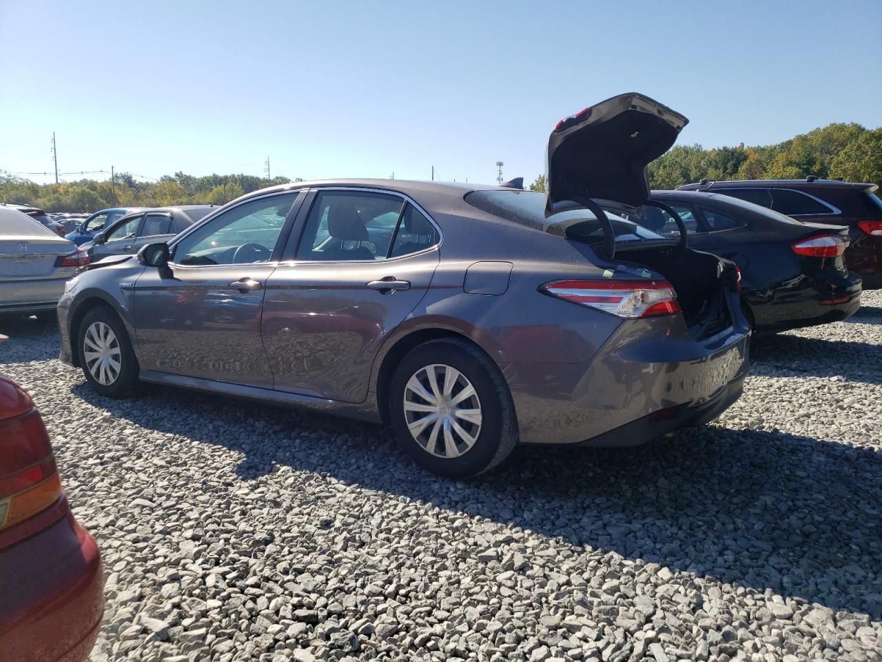 TOYOTA CAMRY LE