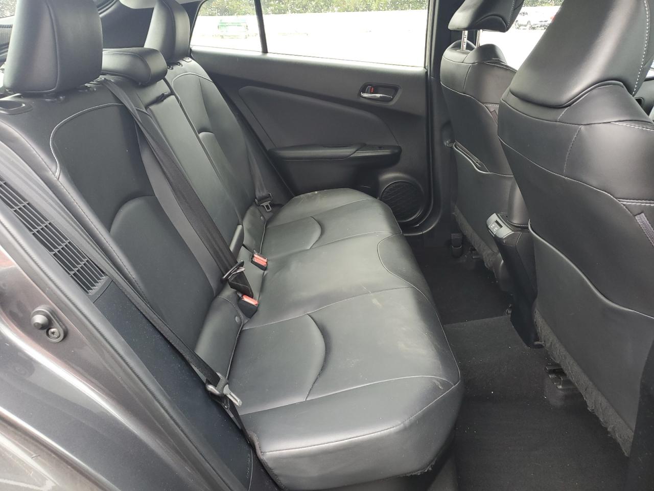 TOYOTA PRIUS PRIME LE