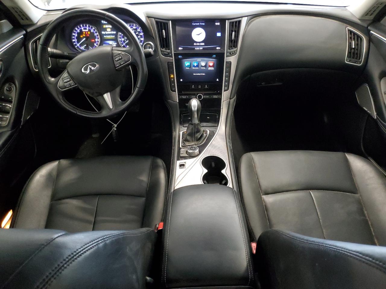INFINITI Q50 PREMIUM