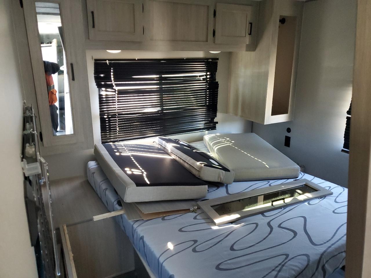 Lot #3279548258 2025 CATALINA COACHMEN