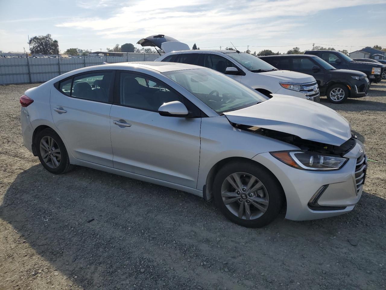 Lot #3318129369 2018 HYUNDAI ELANTRA SE