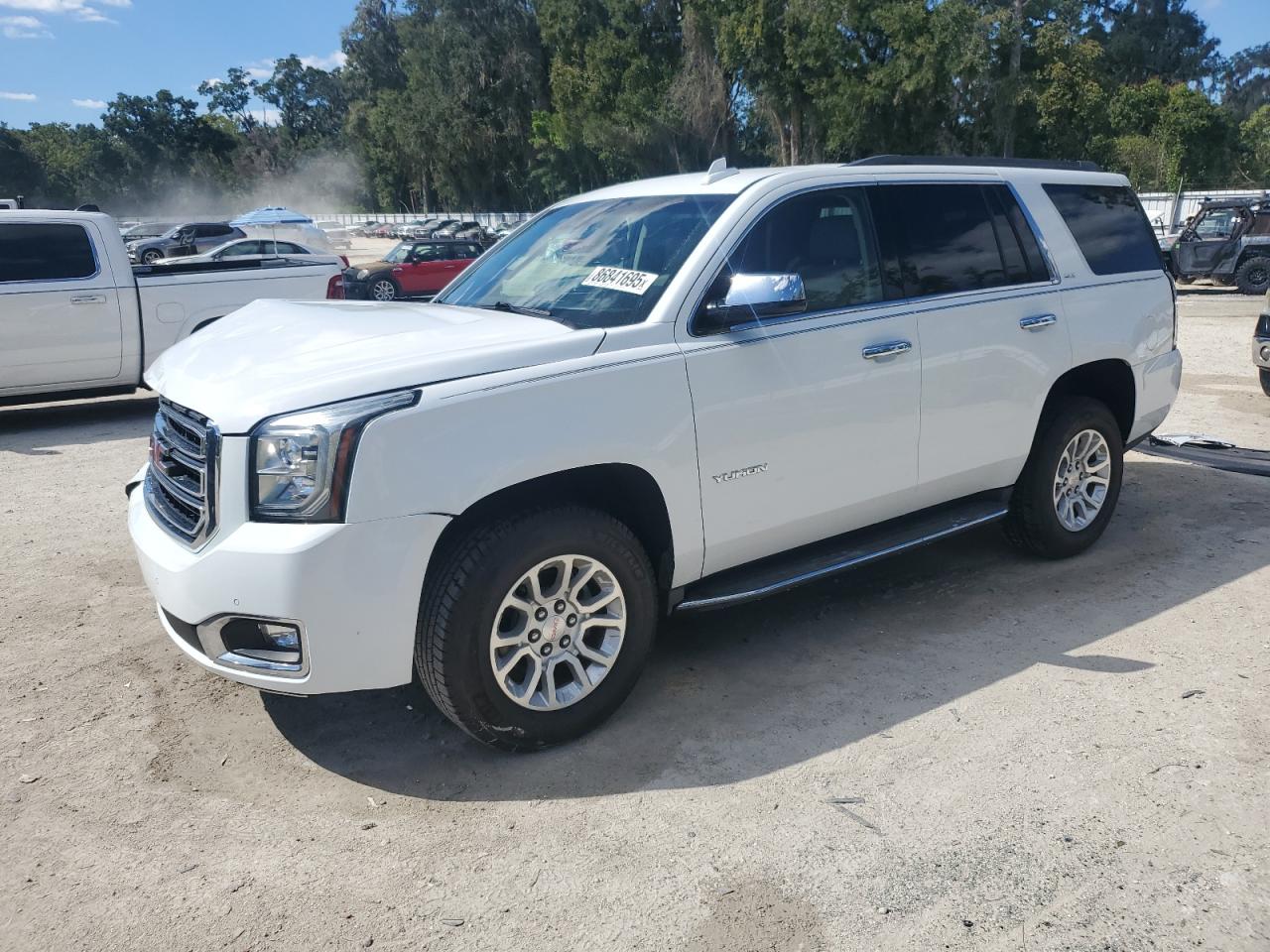 GMC YUKON SLT