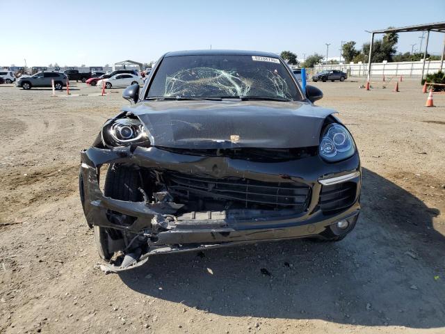 2017 PORSCHE CAYENNE WP1AA2A24HKA80463