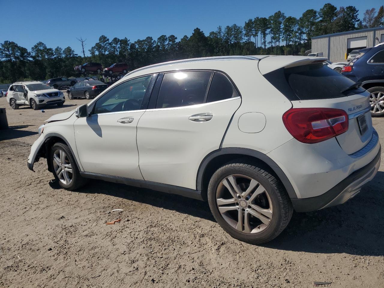 MERCEDES-BENZ GLA-CLASS 250 4MATIC