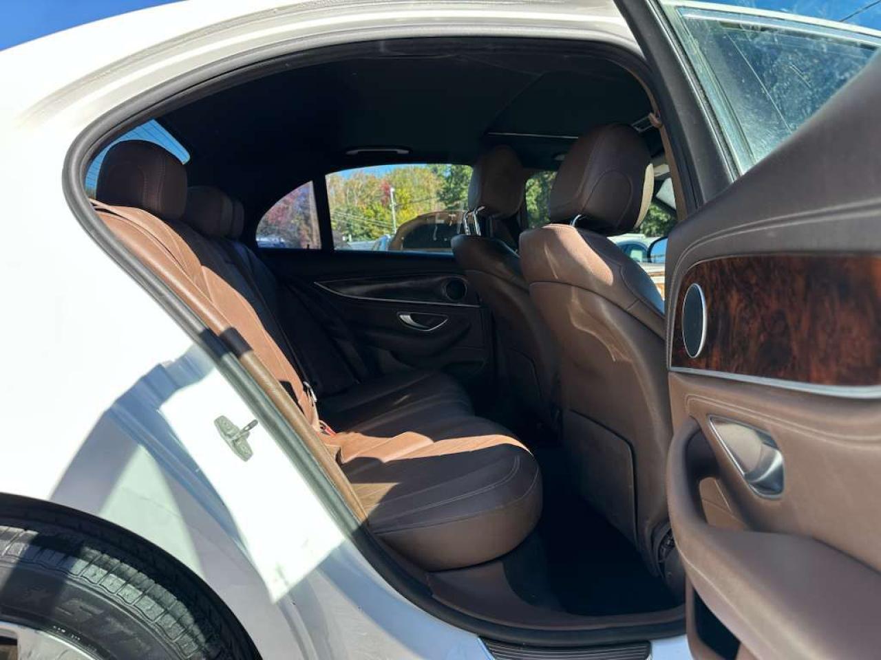 MERCEDES-BENZ E-CLASS 300 4MATIC