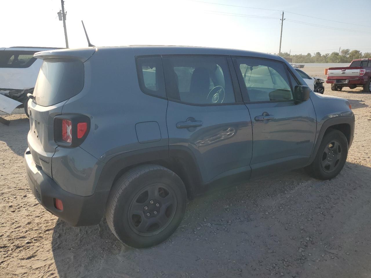 Lot #3317174125 2017 JEEP RENEGADE S