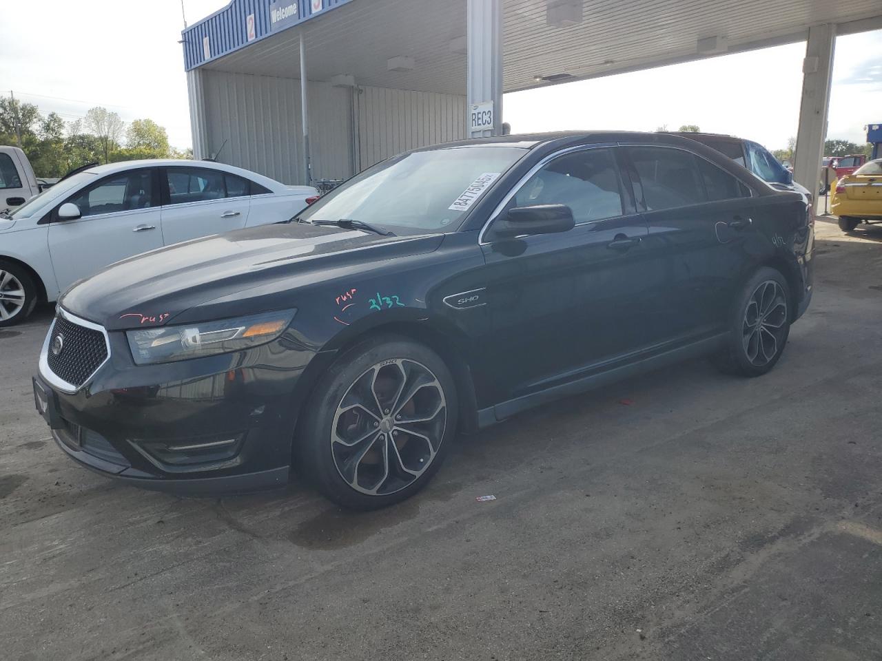 FORD TAURUS SHO