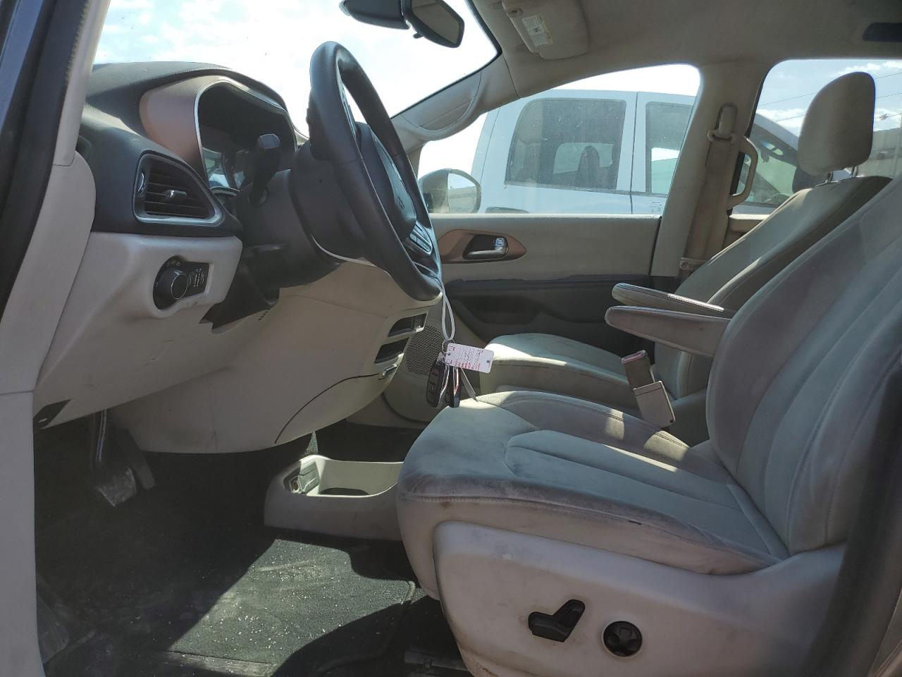 CHRYSLER PACIFICA LX