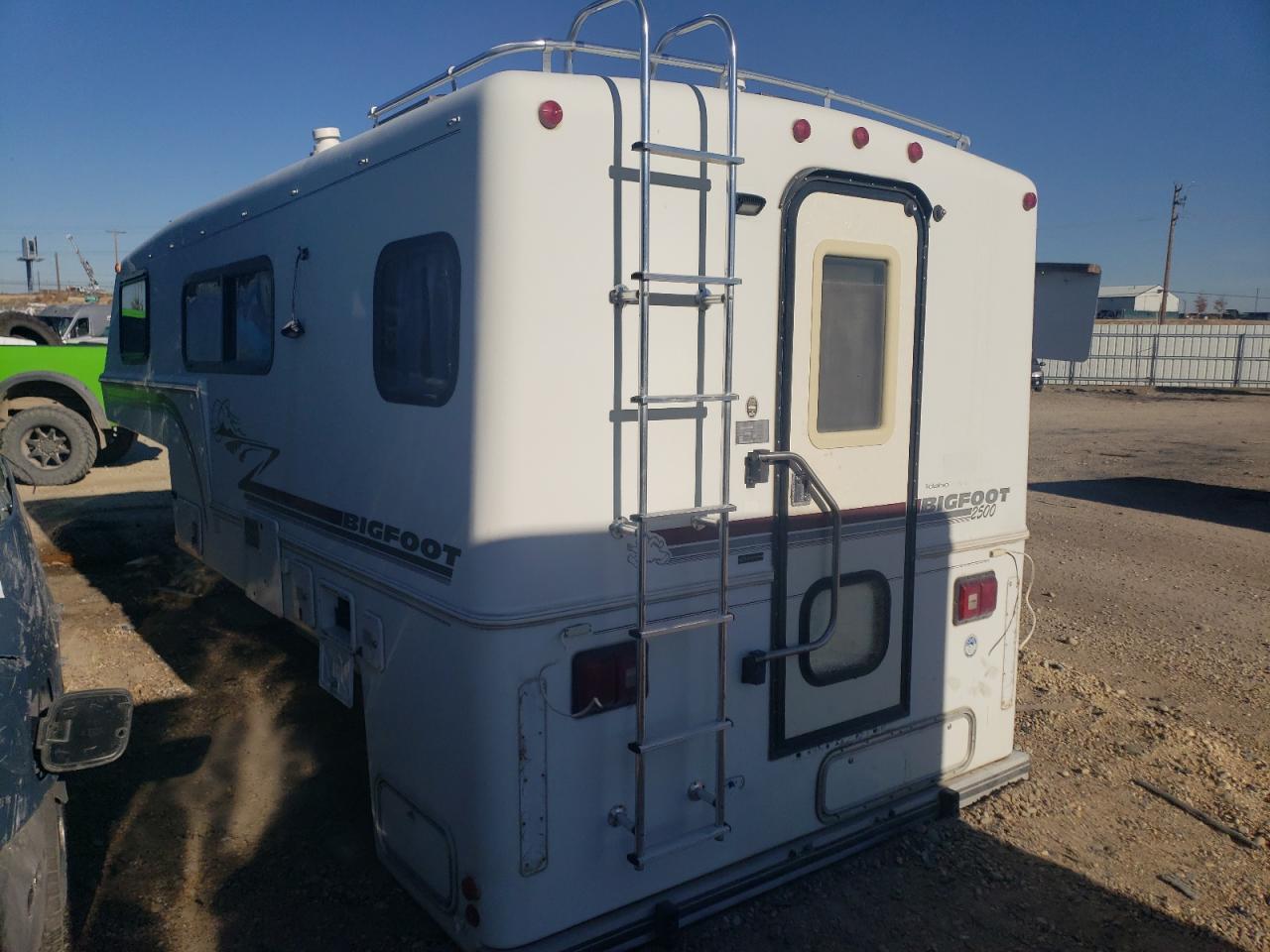 Lot #3281591387 1999 BIGFOOT 2500SERIES