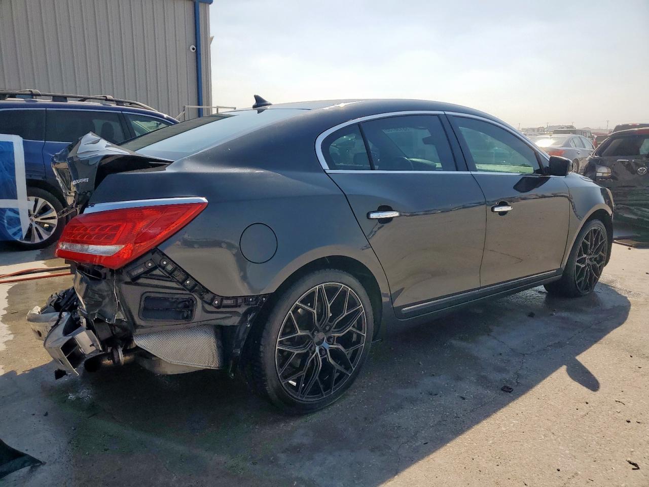 BUICK LACROSSE TOURING