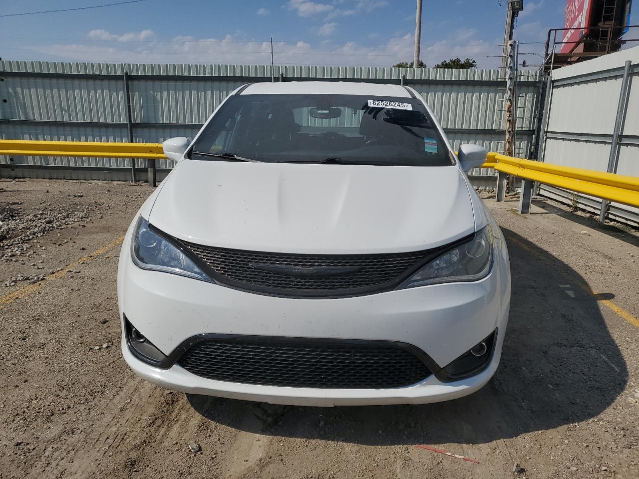 CHRYSLER PACIFICA TOURING