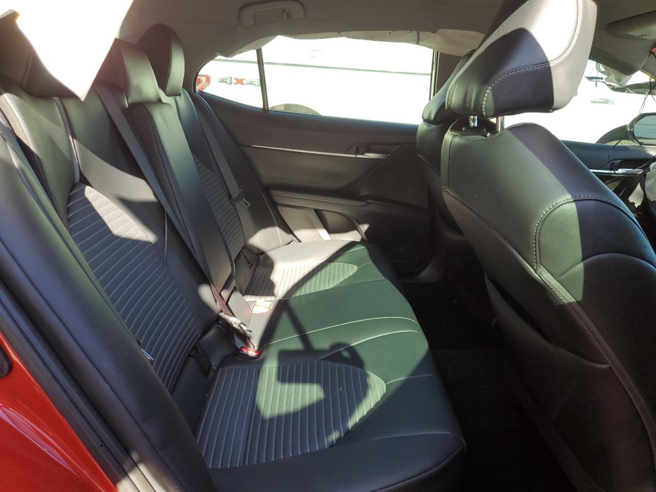 TOYOTA CAMRY SE NIGHT SHADE