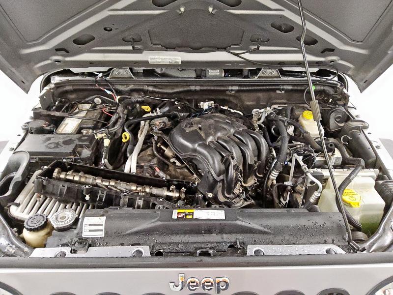 2015 JEEP WRANGLER U 1C4BJWDG5FL571975