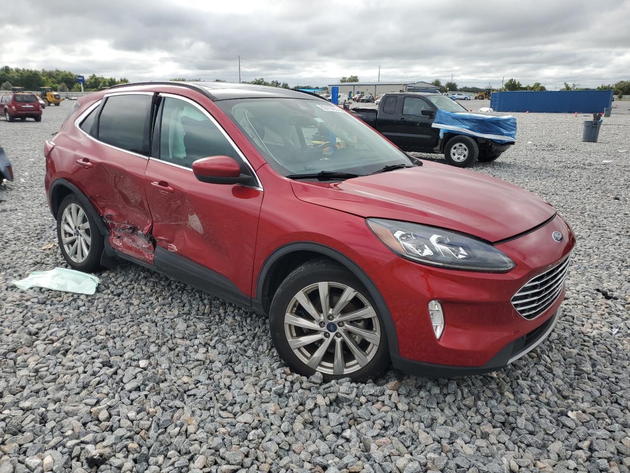 FORD ESCAPE TITANIUM