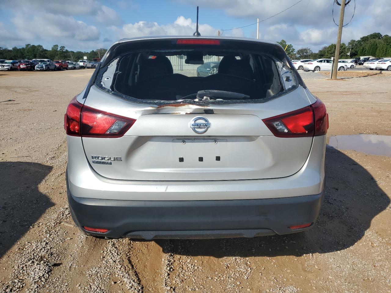 NISSAN ROGUE SPORT S