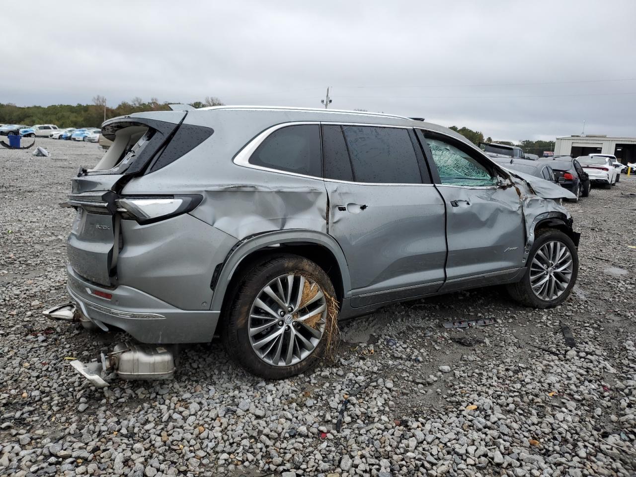 BUICK ENCLAVE AVENIR