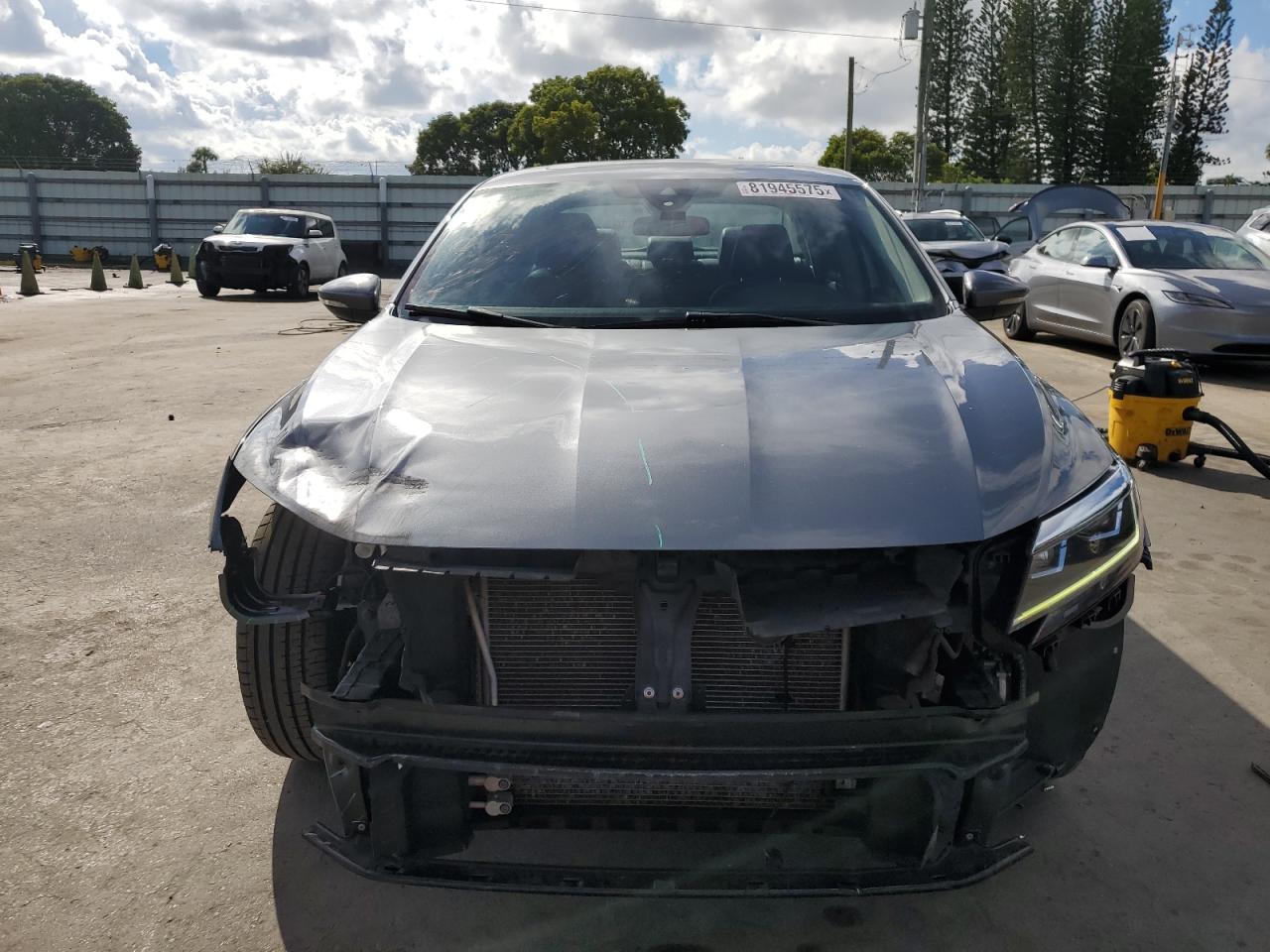 VOLKSWAGEN PASSAT SE