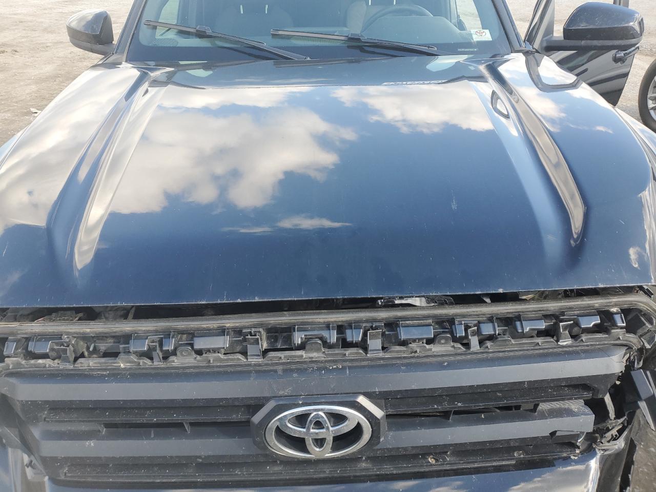 TOYOTA TACOMA DOUBLE CAB