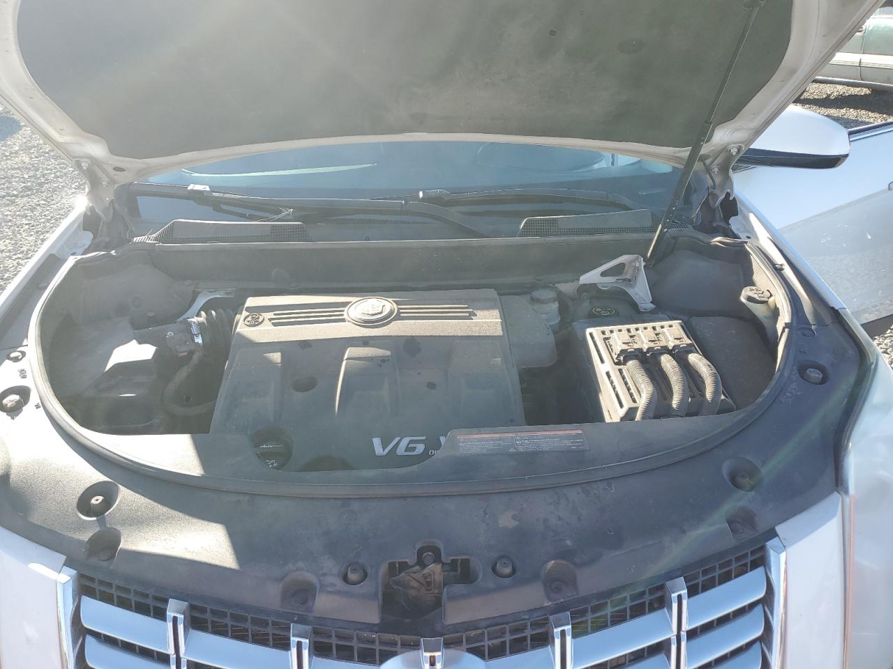 CADILLAC SRX LUXURY COLLECTION