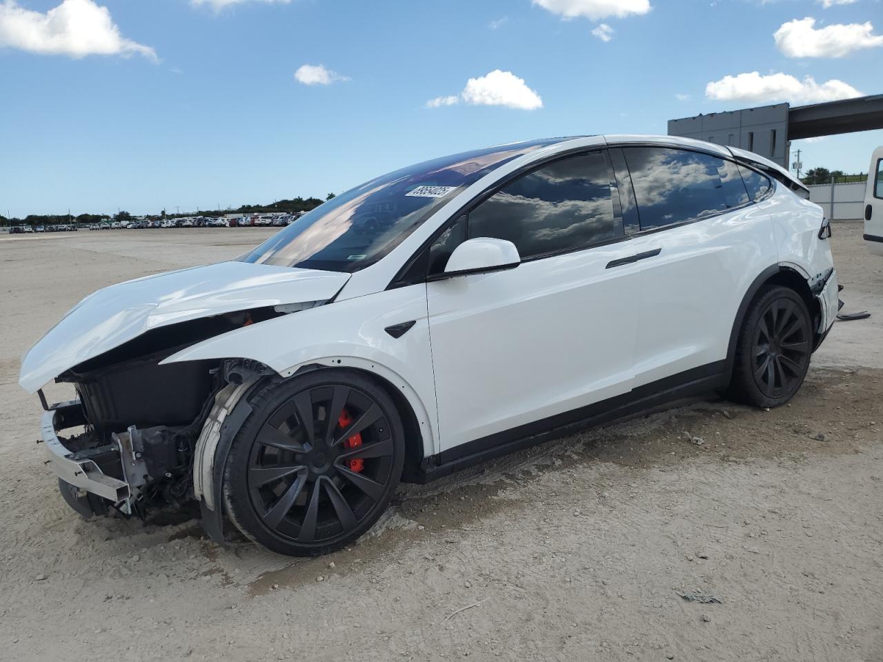 TESLA MODEL X