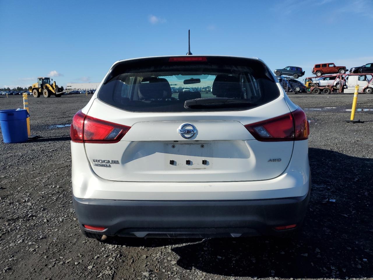 NISSAN ROGUE SPORT S
