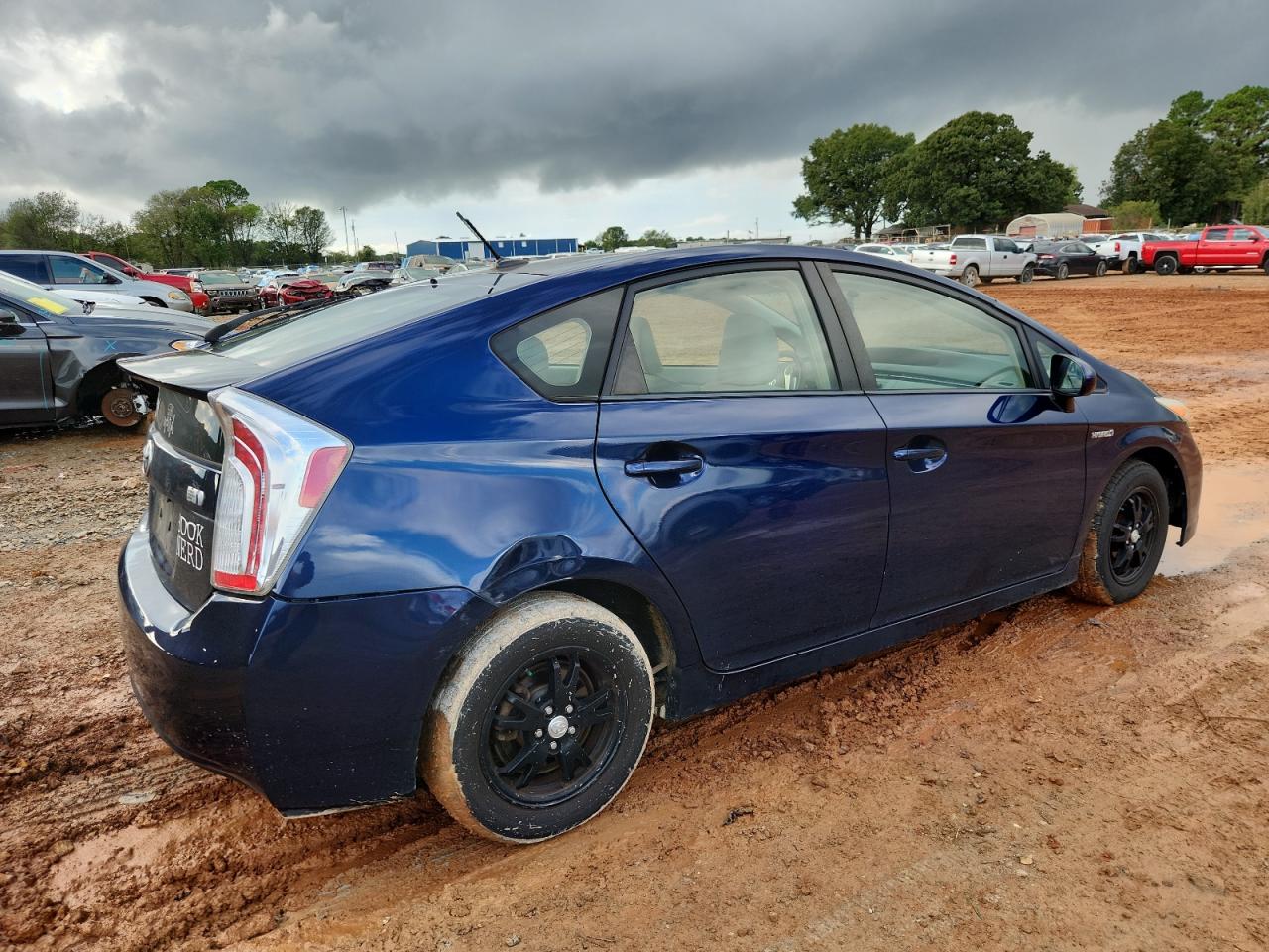 TOYOTA PRIUS