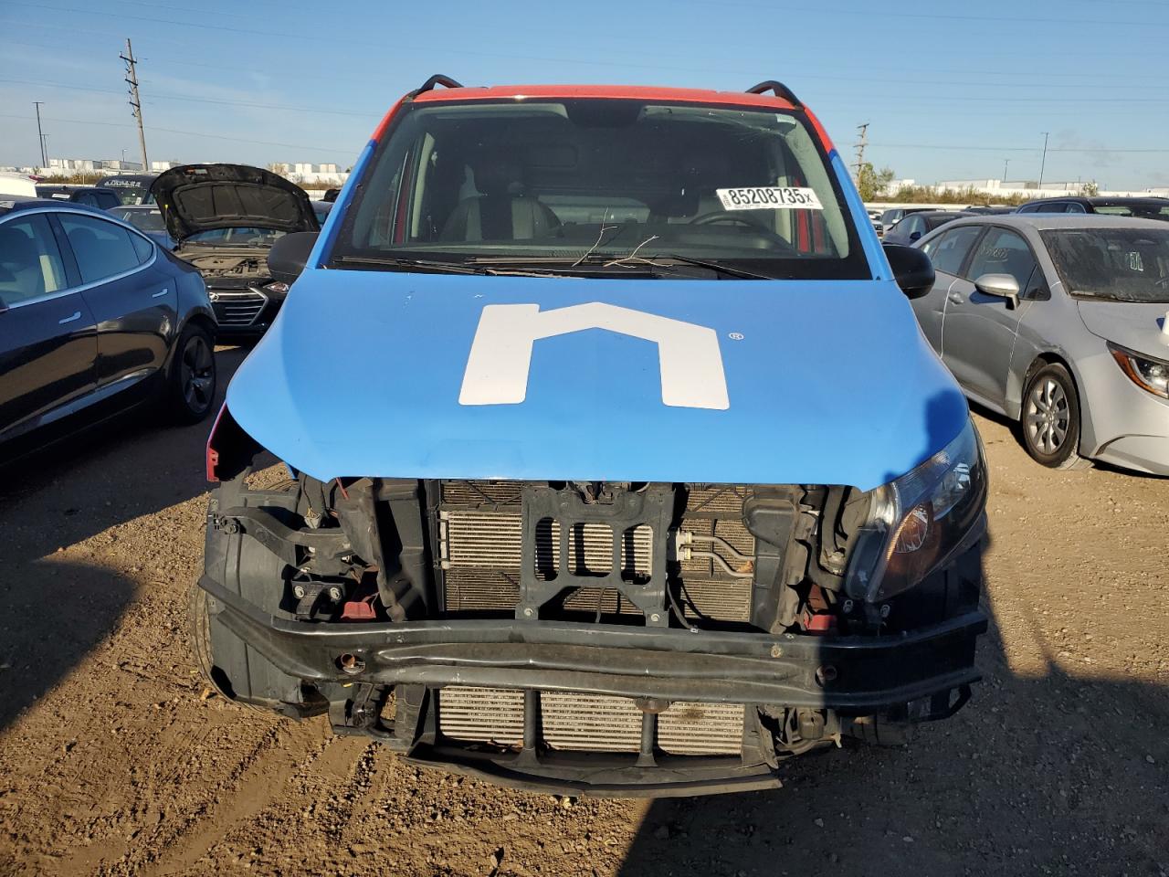 MERCEDES-BENZ METRIS