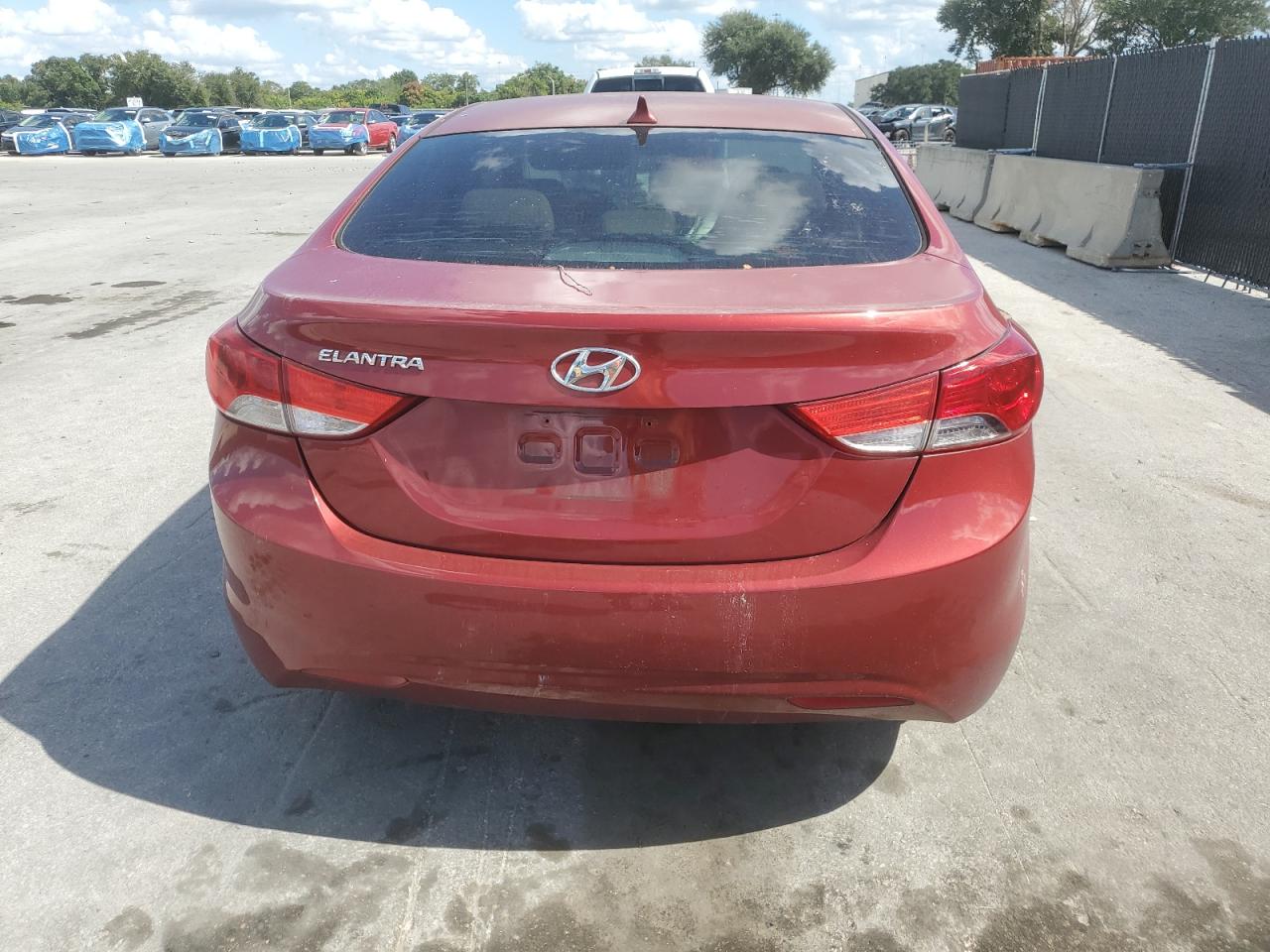 HYUNDAI ELANTRA GLS