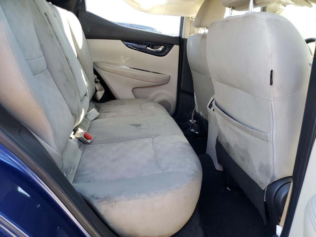 NISSAN ROGUE SPORT S