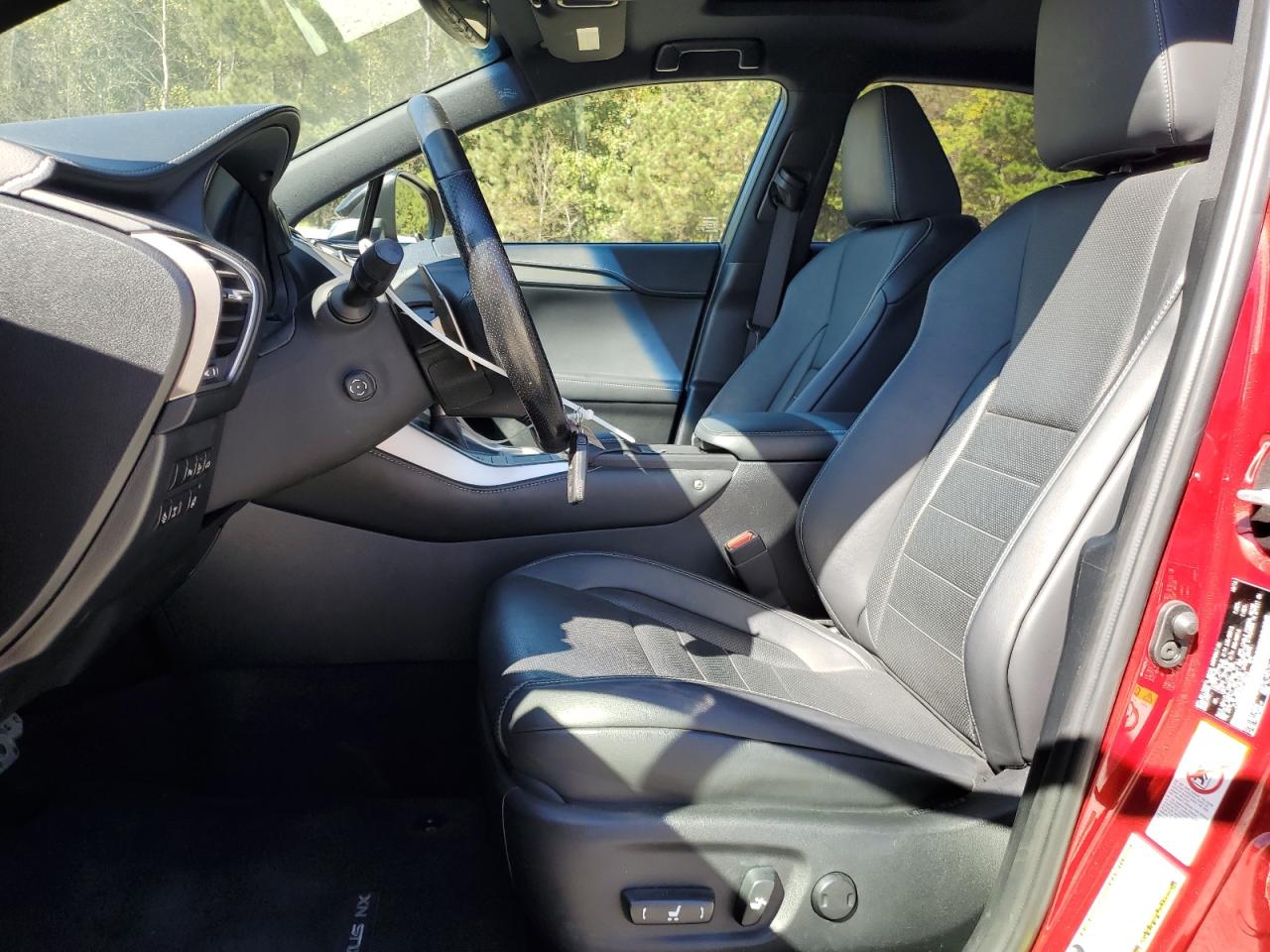 LEXUS NX 200T BASE