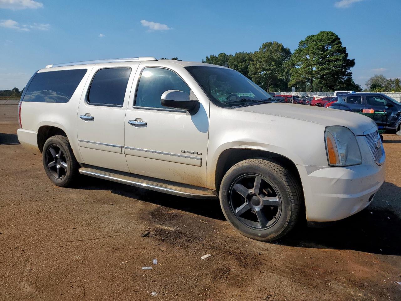 GMC YUKON DENALI
