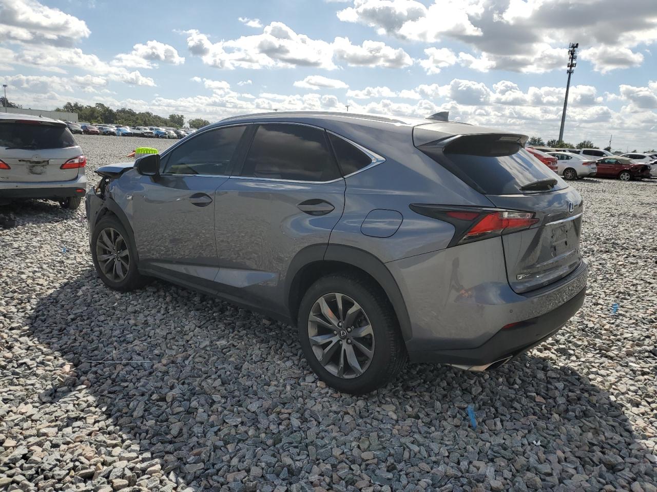 LEXUS NX 200T BASE