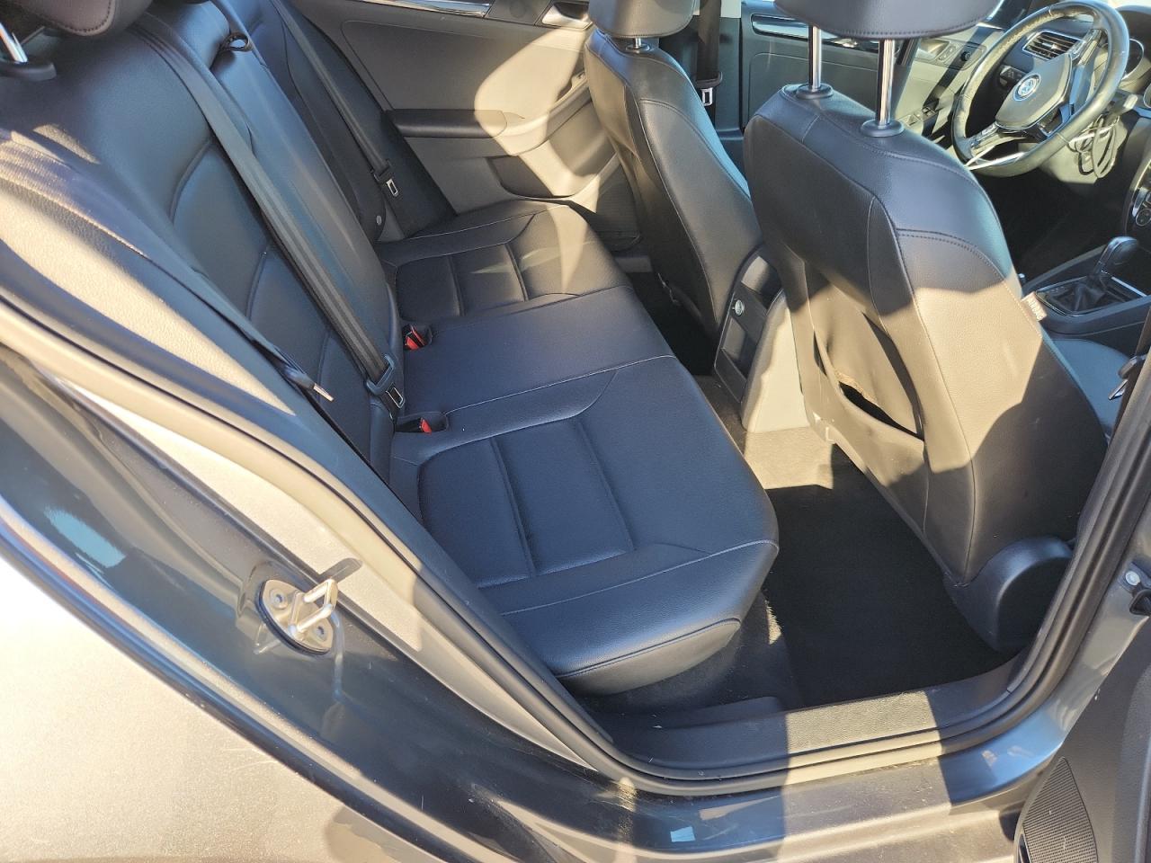 VOLKSWAGEN JETTA SEL