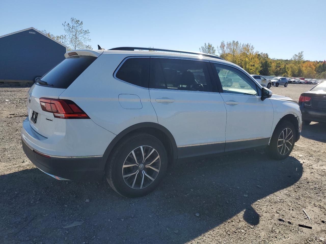 VOLKSWAGEN TIGUAN SE