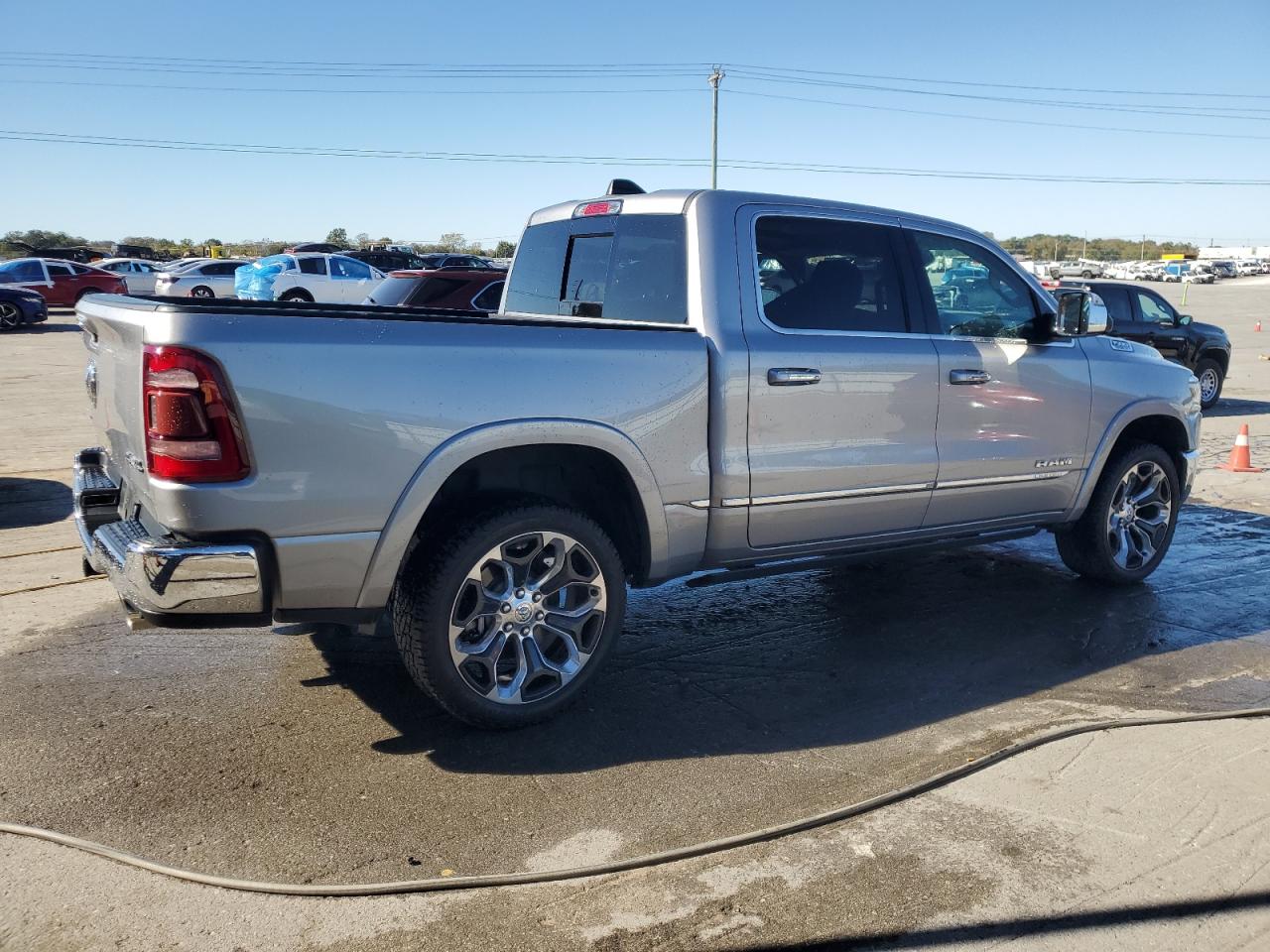 RAM 1500 LIMITED
