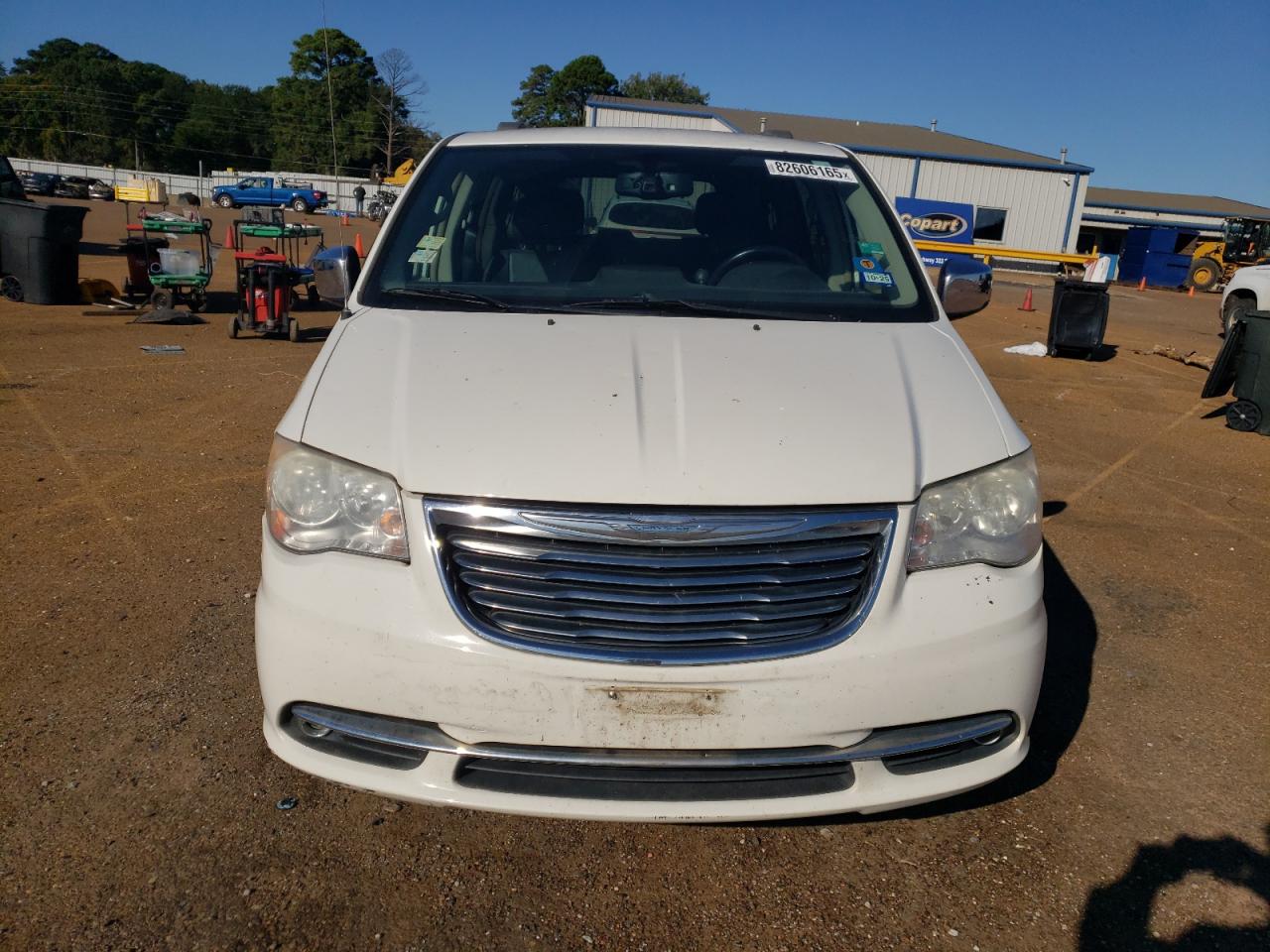 CHRYSLER TOWN & COUNTRY TOURING L