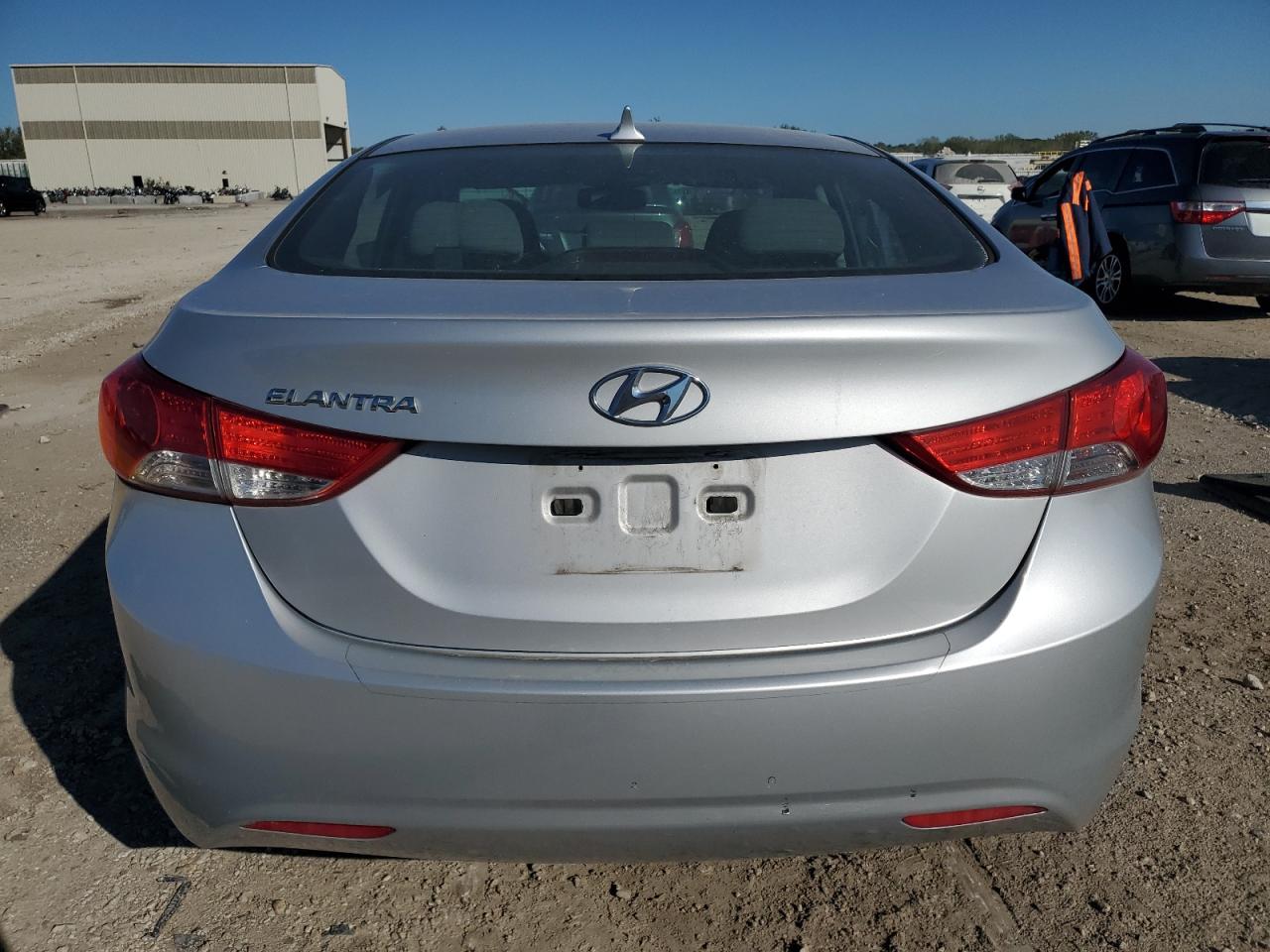 HYUNDAI ELANTRA GLS