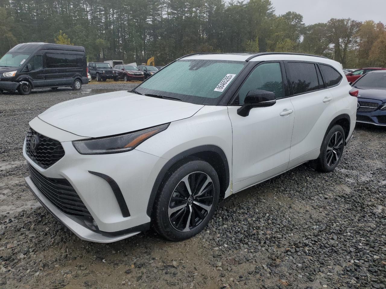 TOYOTA HIGHLANDER XSE