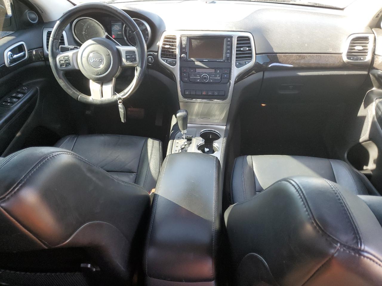 JEEP GRAND CHEROKEE LAREDO