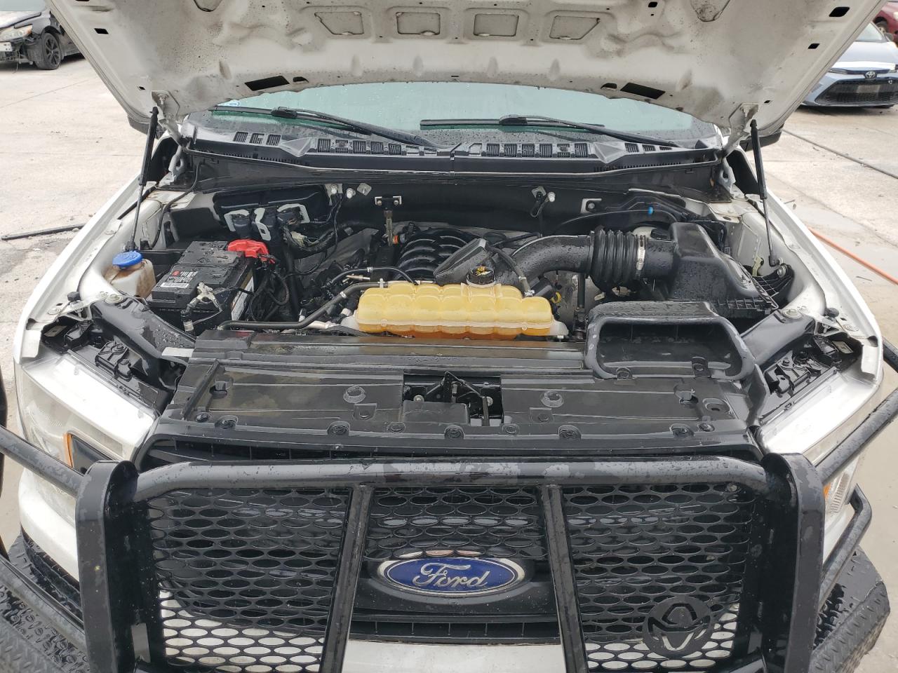 FORD F-150 SUPER CAB