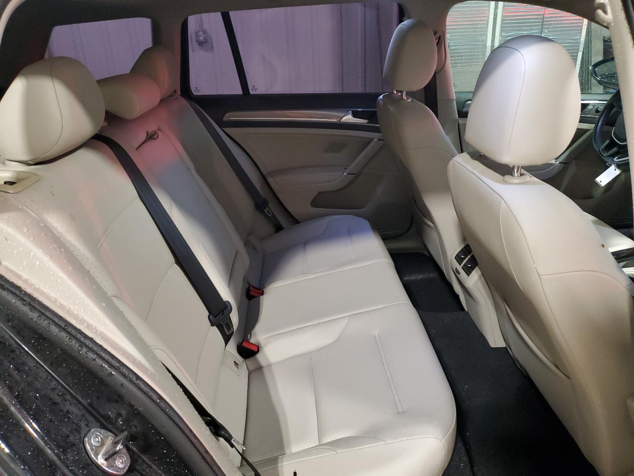 VOLKSWAGEN GOLF ALLTRACK S