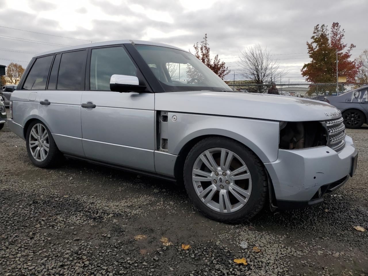 LAND ROVER RANGE ROVER HSE LUXURY