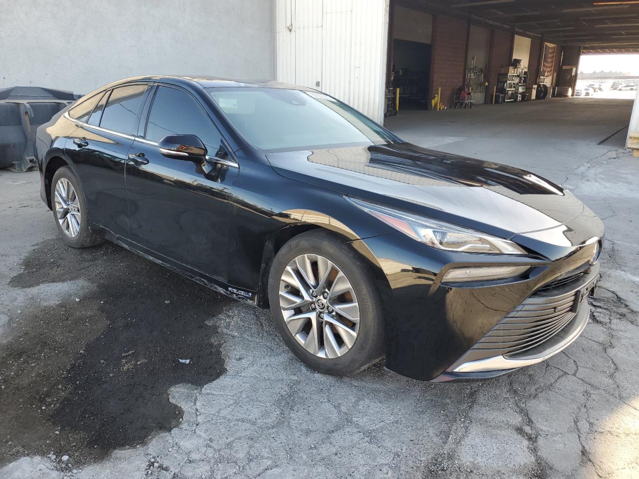Lot #3262189589 2022 TOYOTA MIRAI LE