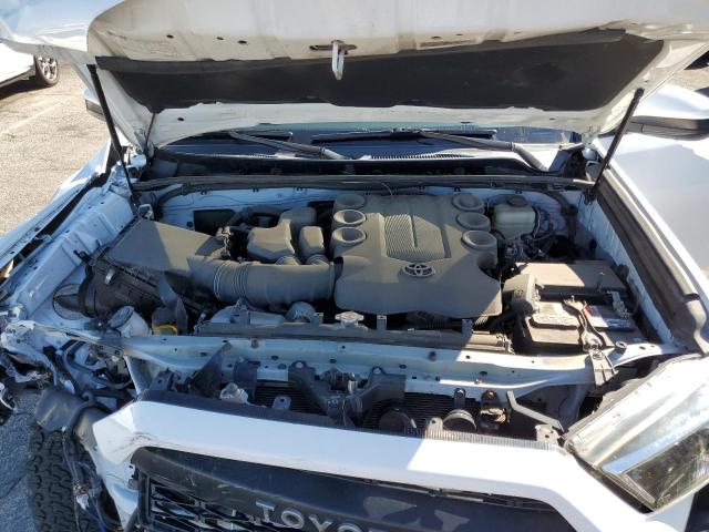 2017 TOYOTA 4RUNNER SR JTEBU5JR2H5443994