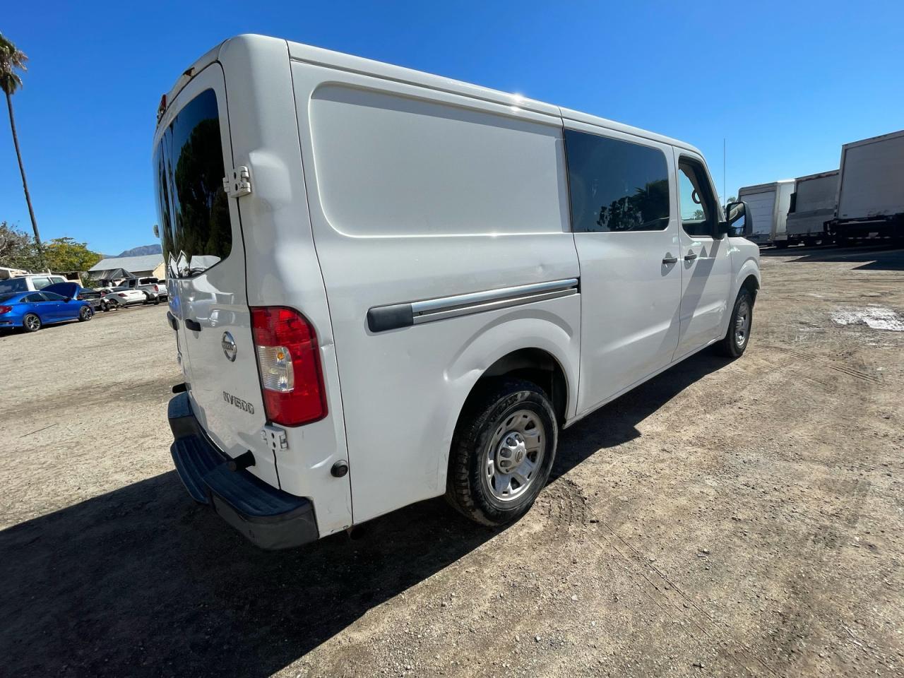 NISSAN NV1500 1500 S