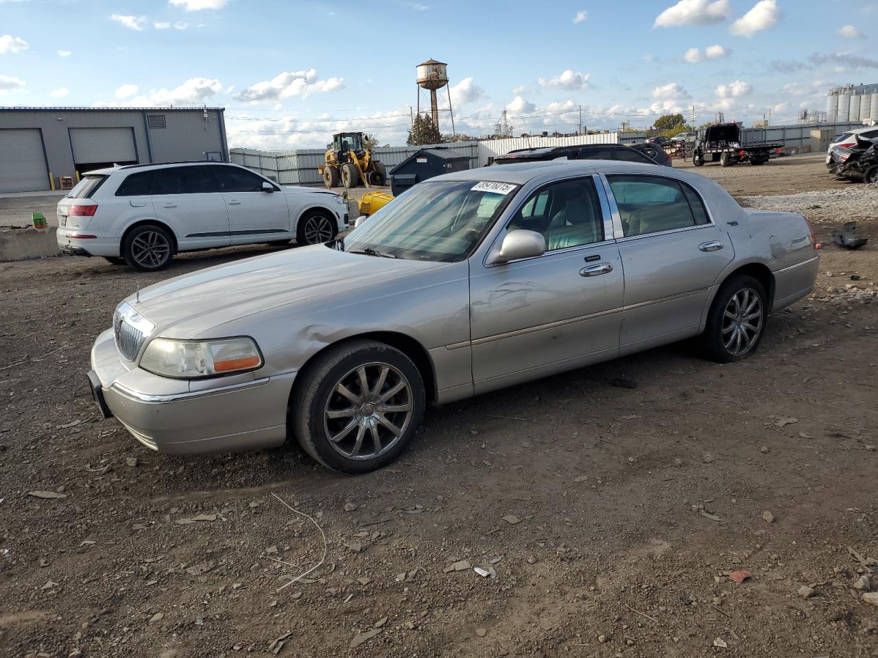 Lot #3290413759 2007 LINCOLN TOWN CAR S