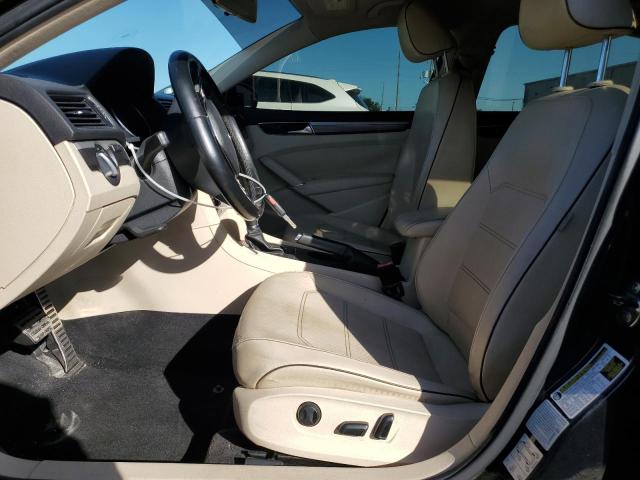 2017 VOLKSWAGEN PASSAT R-LINE 1VWDT7A35HC036476